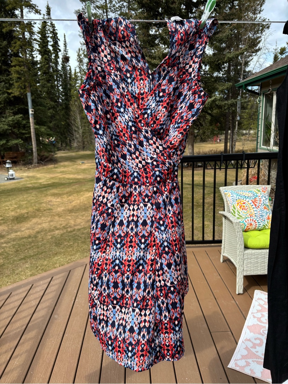 Printed Sleeveless Mini Dress in Red & Navy